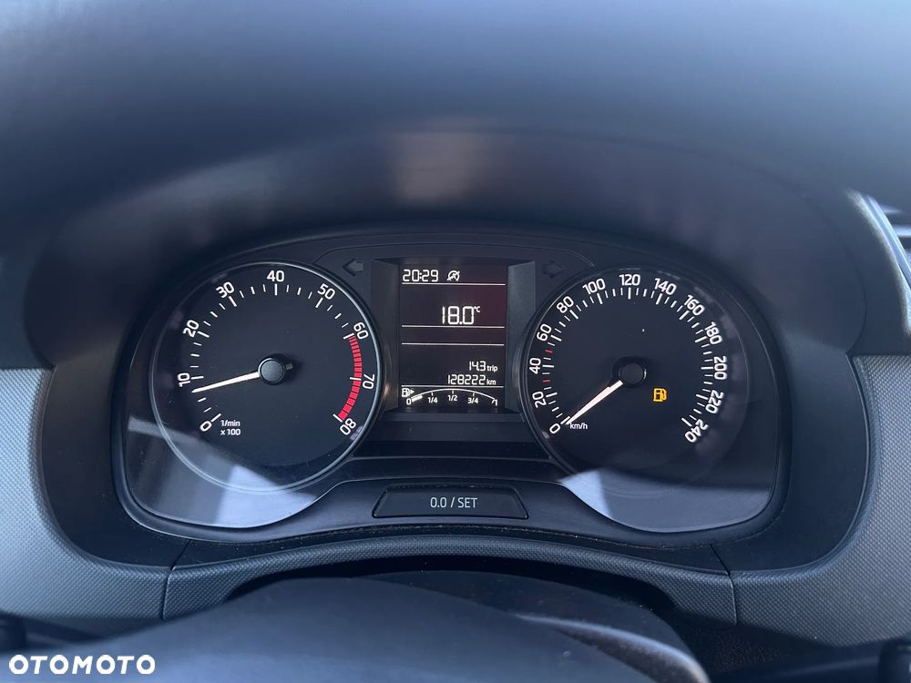 Skoda Fabia 1.2 TSI Ambition - 10