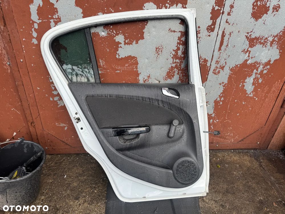 Drzwi lewe tylne Opel Corsa D białe - 2