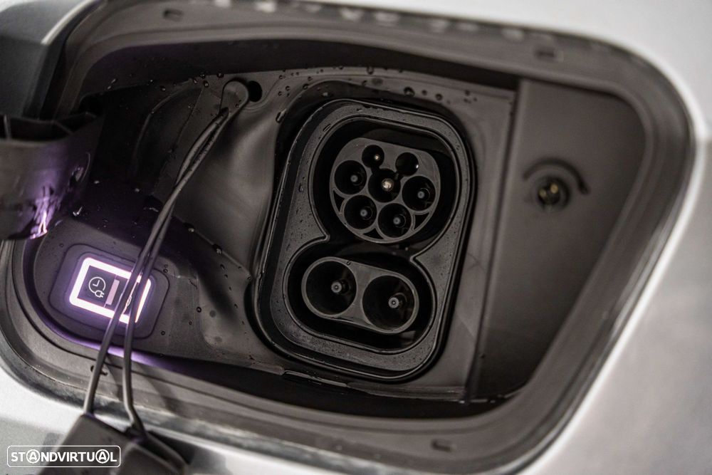 Jeep Avenger 54 kWh Summit - 32