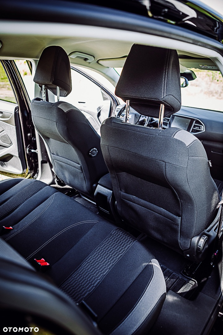 Peugeot 308 1.2 PureTech Active S&S - 15