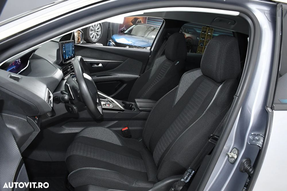 Peugeot 3008 1.5 BlueHDI 130 EAT8 Allure Pack - 14