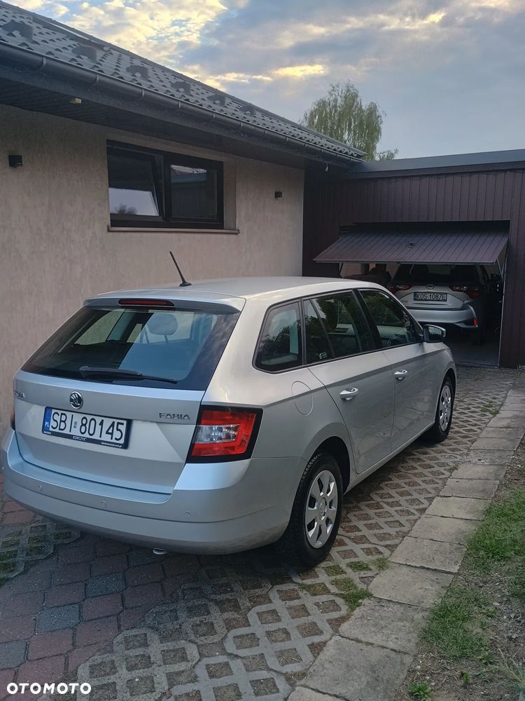 Skoda Fabia 1.2 TSI Active - 1