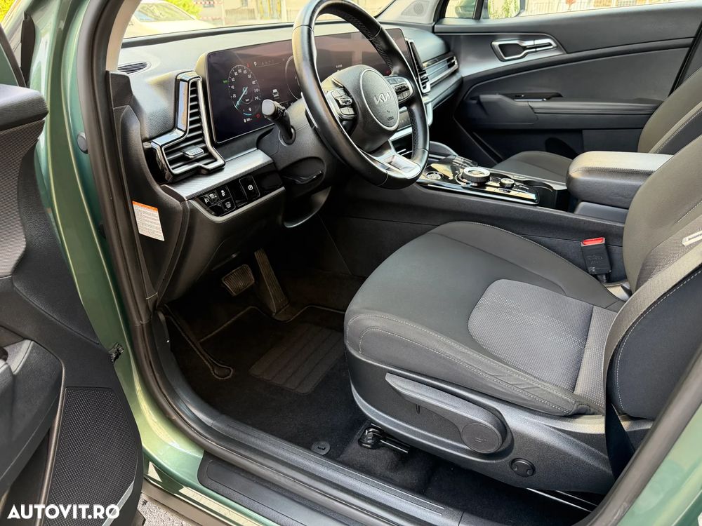 Kia Sportage 1.6 T-GDI HEV 6AT 4x2 Style - 11