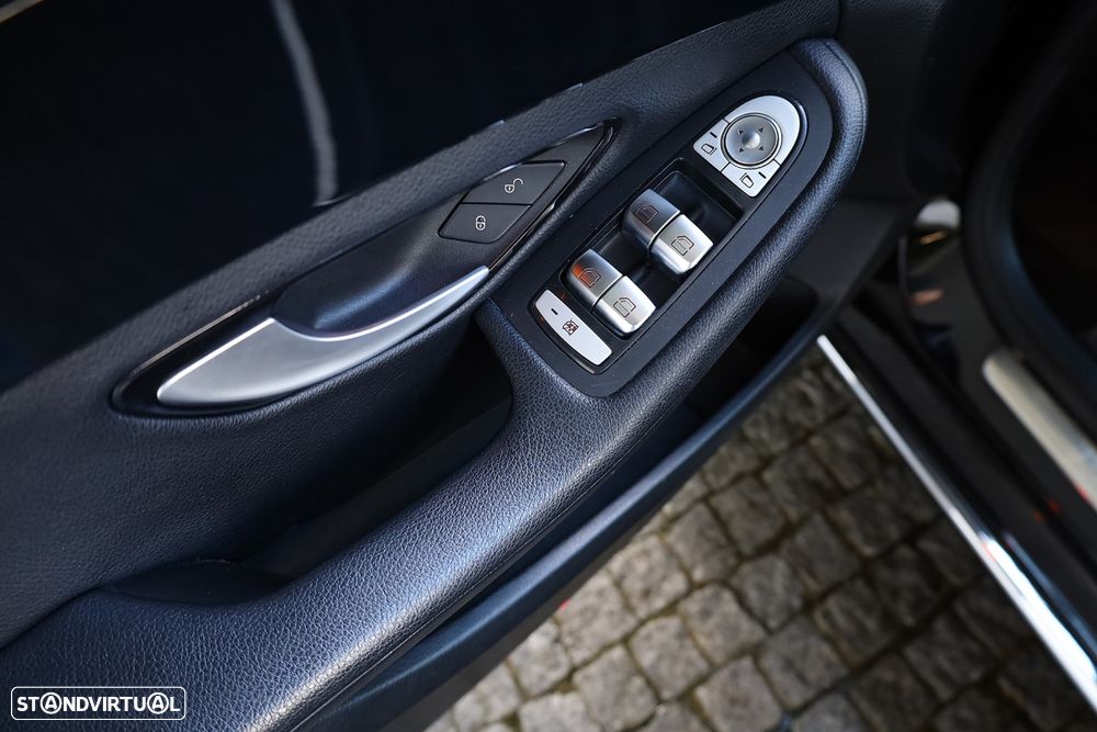 Mercedes-Benz C 220 d Avantgarde - 40
