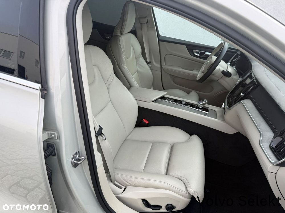 Volvo S60 - 30
