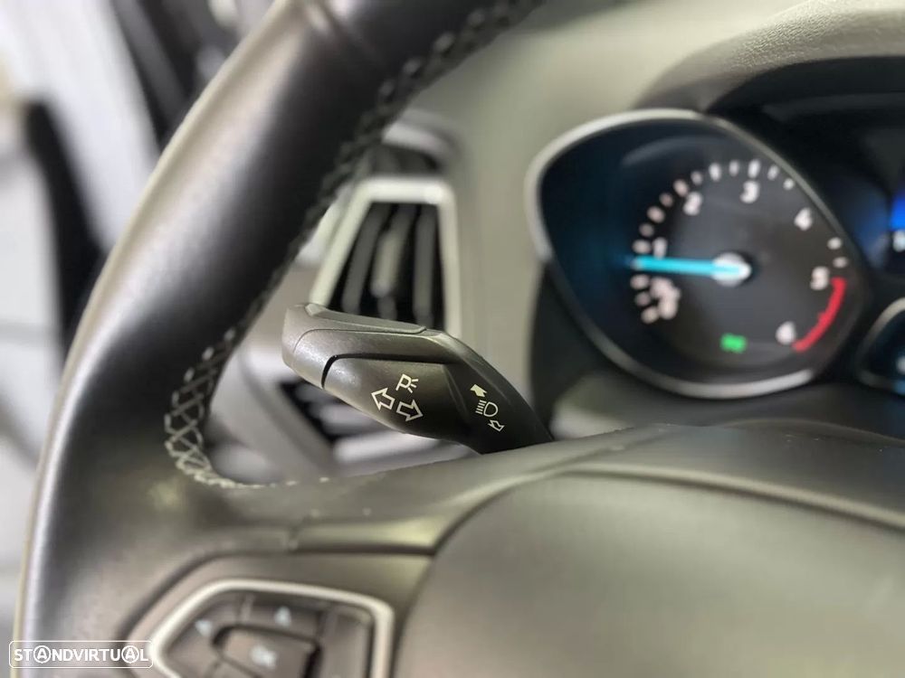 Ford Kuga 1.5 TDCi ST-Line Limited Edition - 47