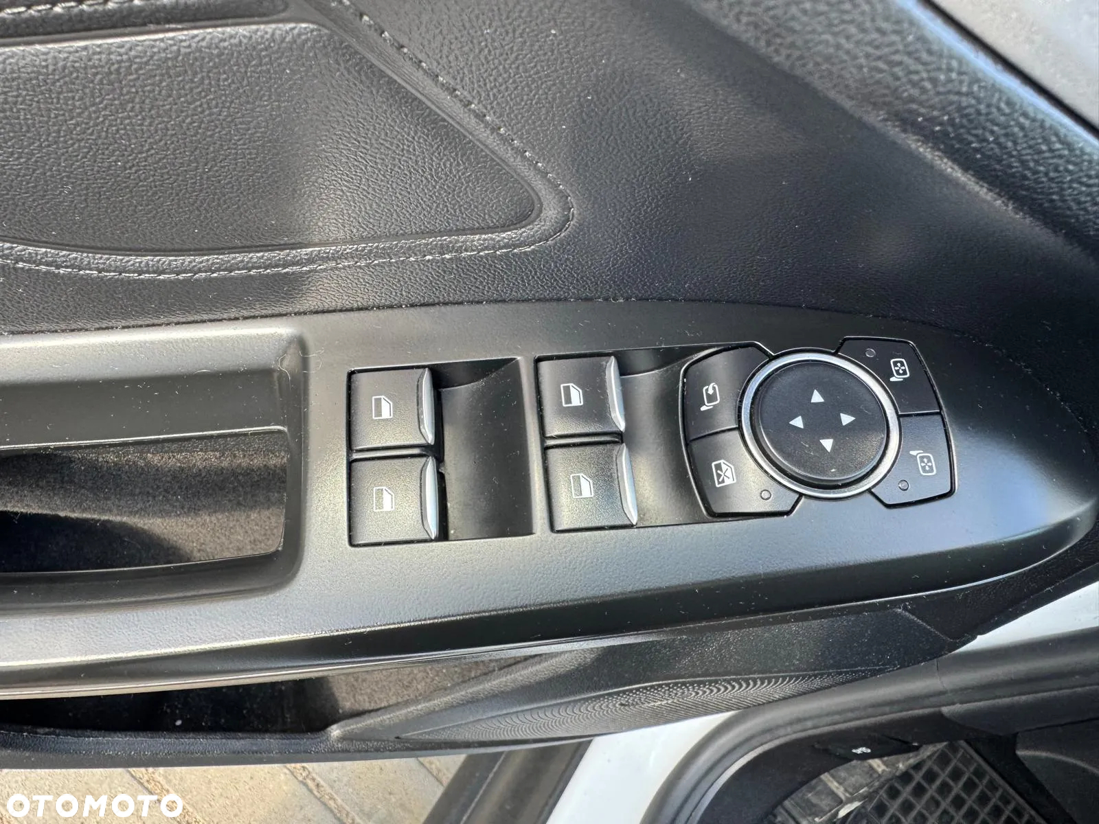 Ford Focus 1.5 EcoBlue Start-Stopp-System COOL&CONNECT DESIGN - 20