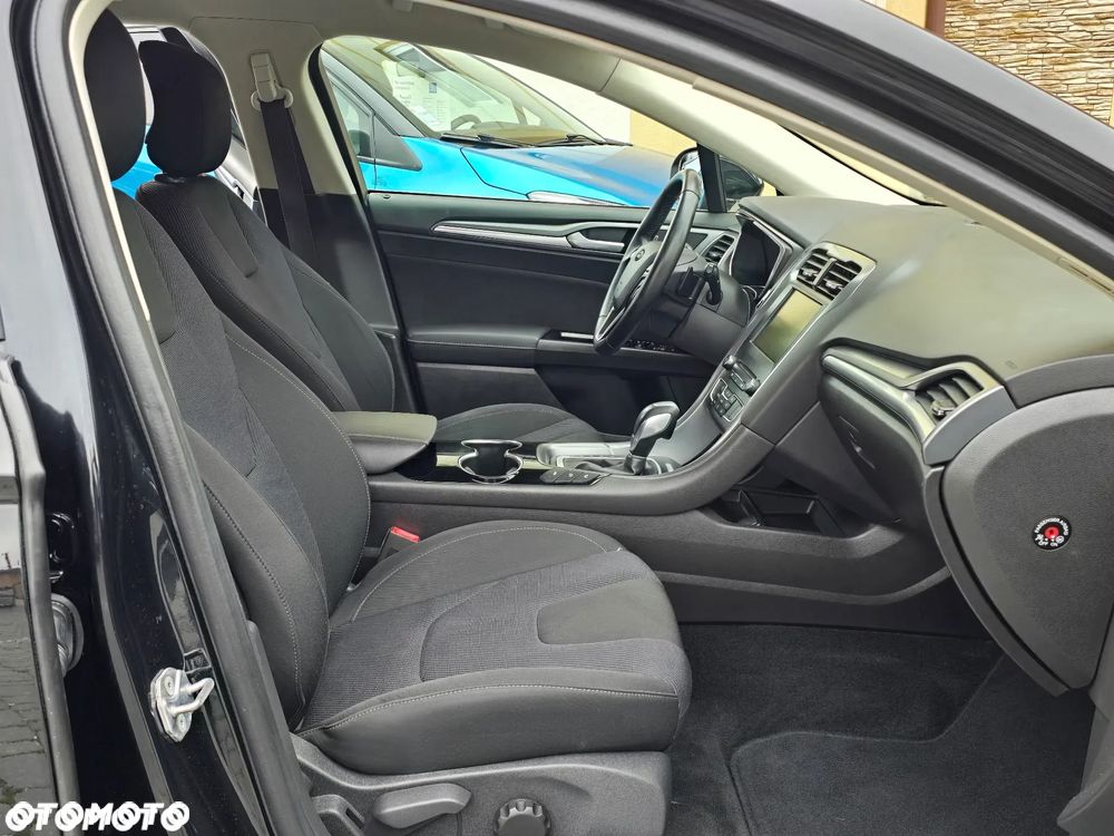 Ford Mondeo 2.0 EcoBoost Titanium S - 39