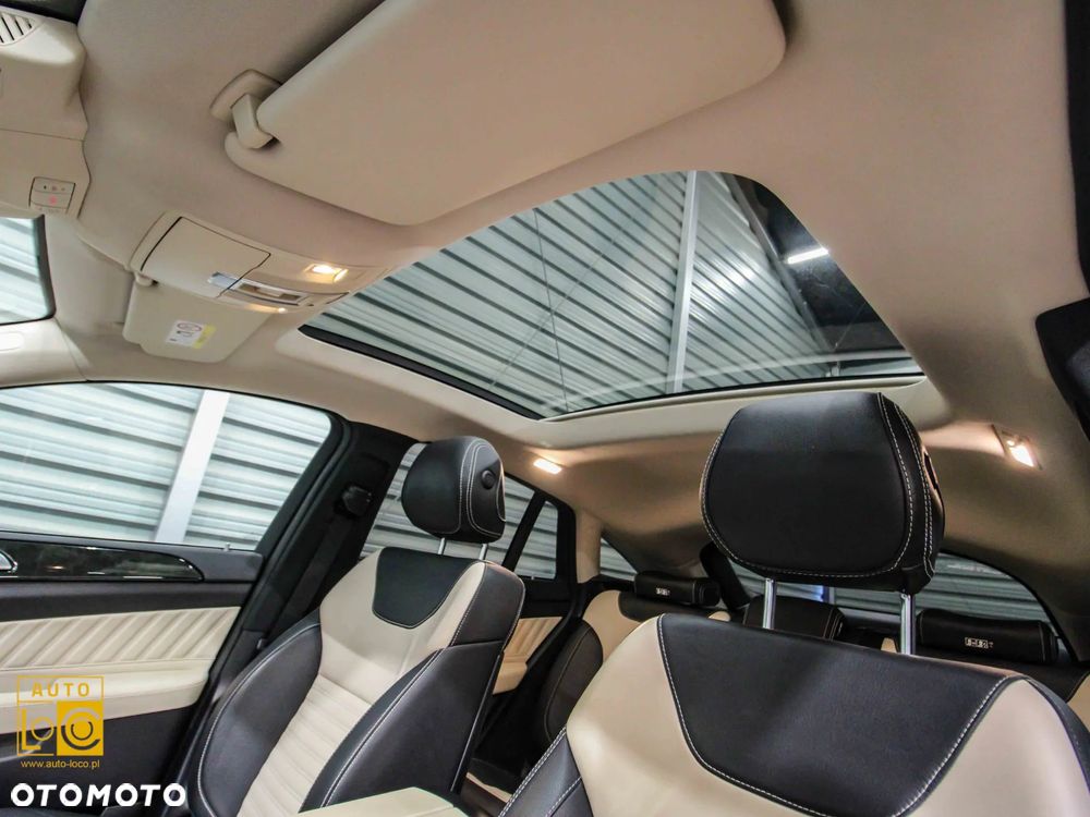 Mercedes-Benz GLE 350 d 4Matic 9G-TRONIC AMG Line - 13