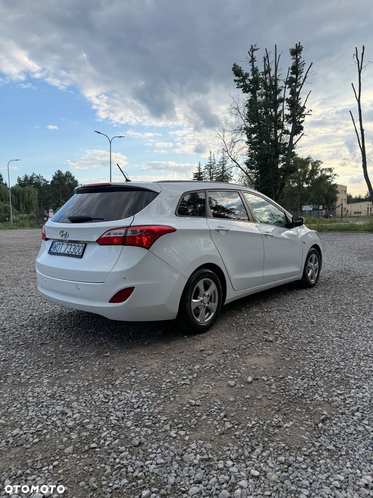 Hyundai i30 1.6 CRDi BlueDrive Classic + - 5