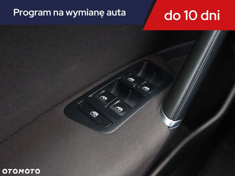 Volkswagen Golf Variant - 18