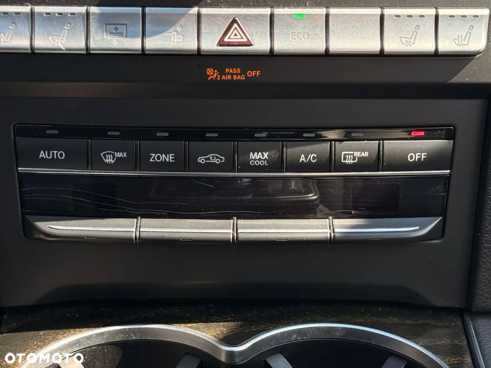 Mercedes-Benz Klasa E - 25