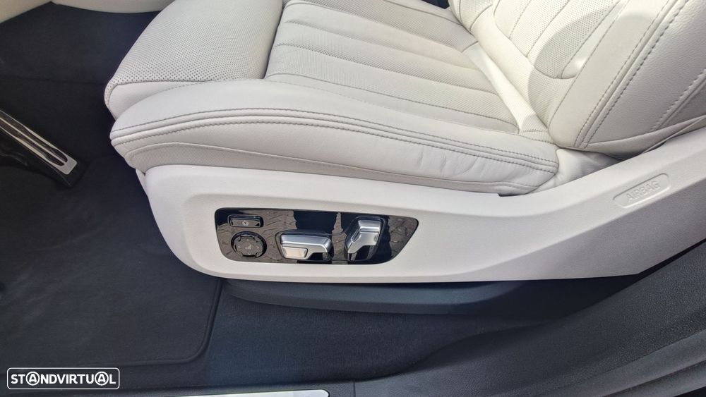 BMW X5 45 e xDrive Pack M - 28