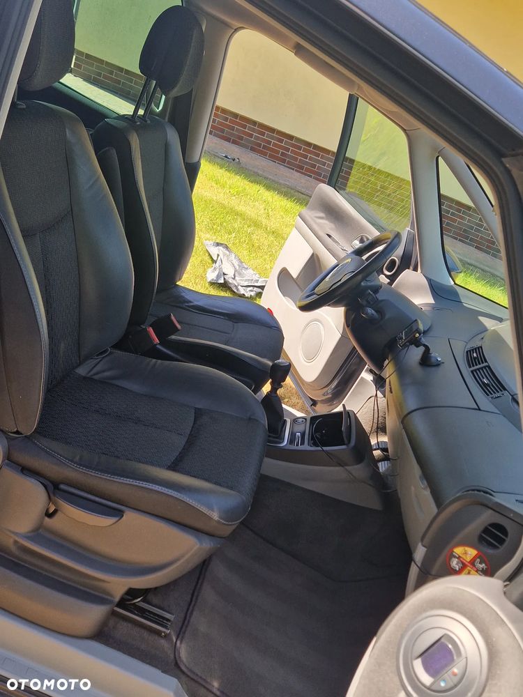 Renault Espace 2.0 Dynamique - 14