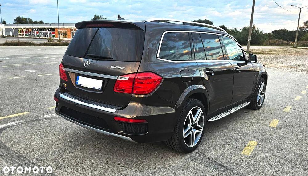 Mercedes-Benz GL 350 BlueTec 4-Matic - 6