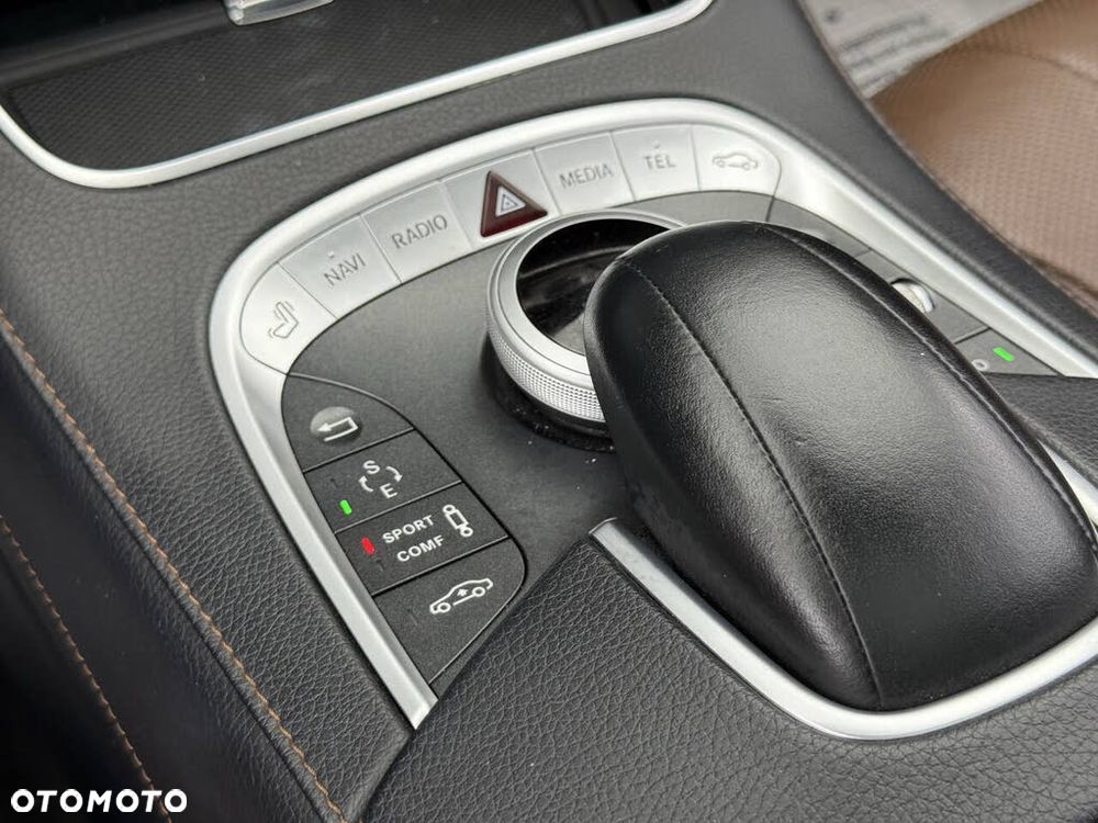 Mercedes-Benz Klasa S 500 L 4Matic 7G-TRONIC - 17