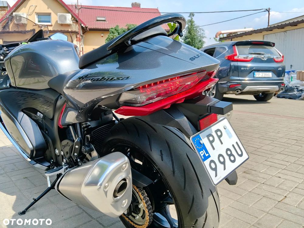 Suzuki GSX - 4