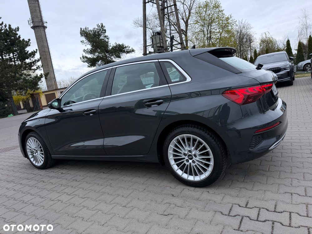 Audi A3 Sportback 35 TFSI S Line - 38