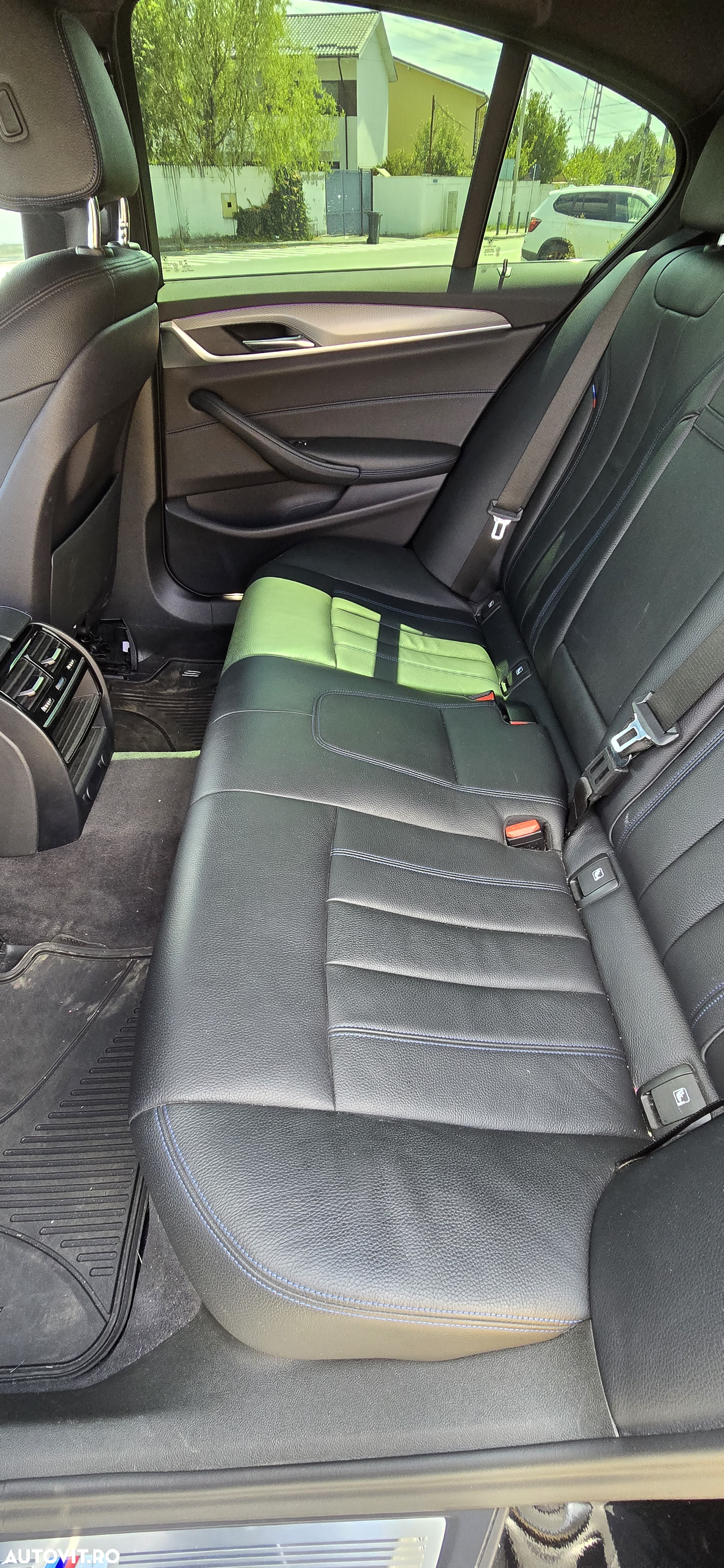 BMW Seria 5 540d xDrive AT - 15