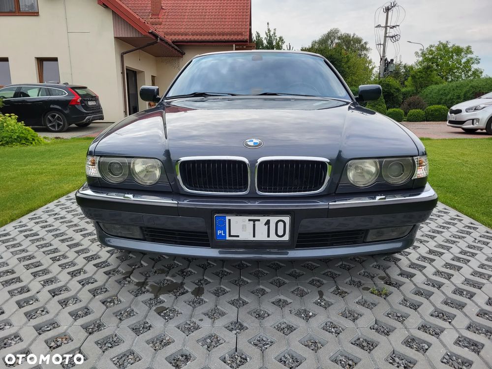 BMW Seria 7 740iL - 13