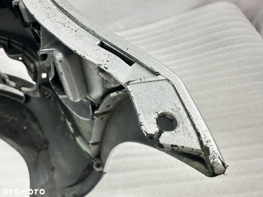 VW PASSAT B5 LIFT 00-05 ZDERZAK PRZEDNI PRZÓD KOLOR: SREBRNY  nr aukcji nz45 - 21