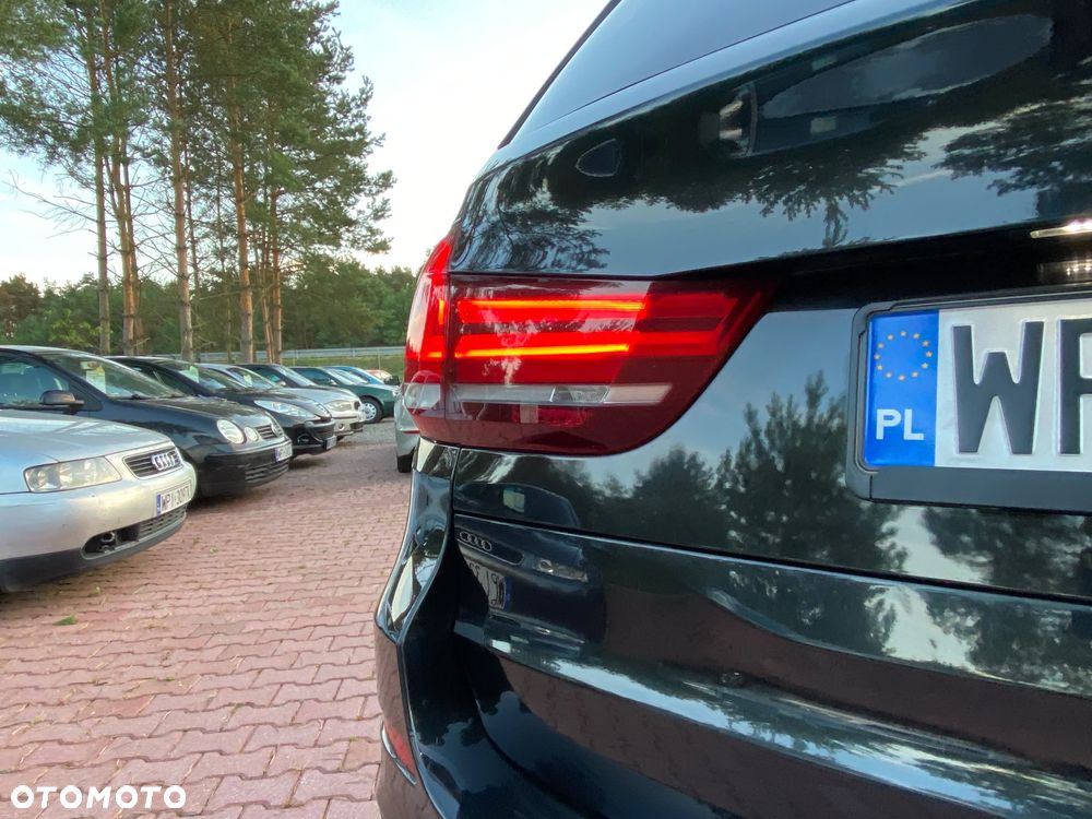 BMW X5 xDrive40d - 27