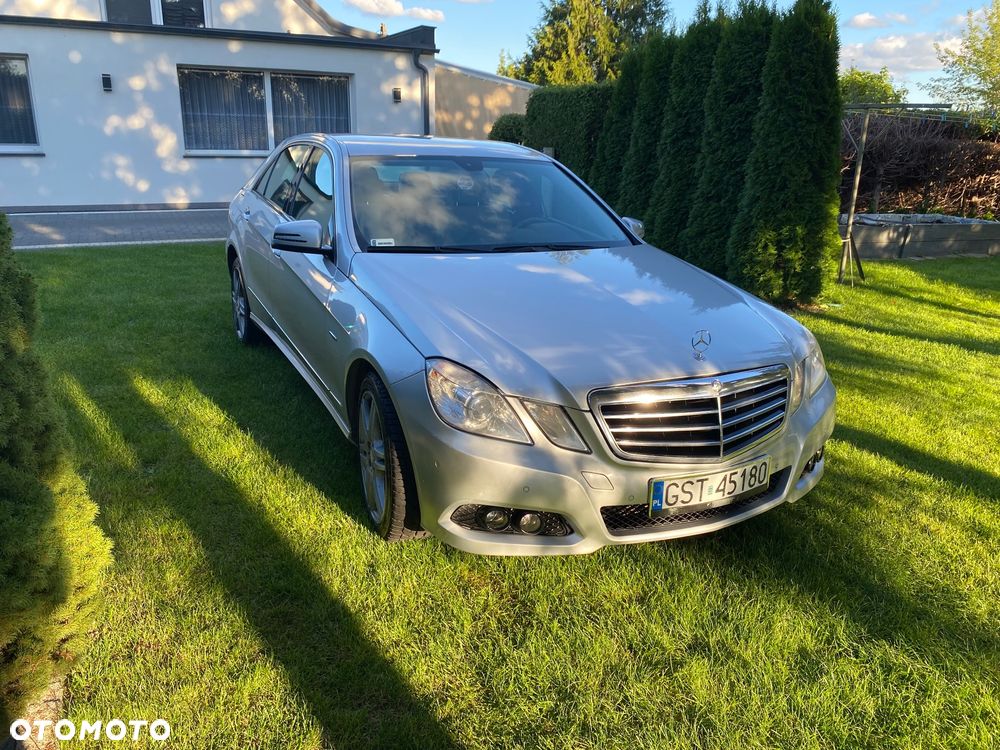 Mercedes-Benz Klasa E 220 CDI 7G-TRONIC Elegance - 2