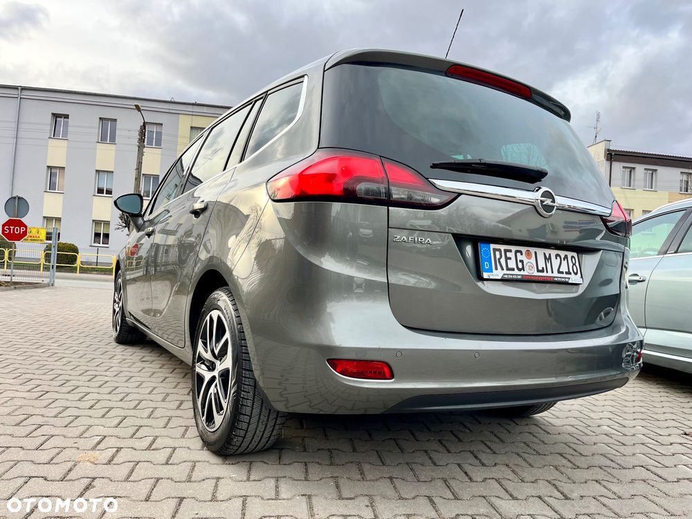 Opel Zafira - 27