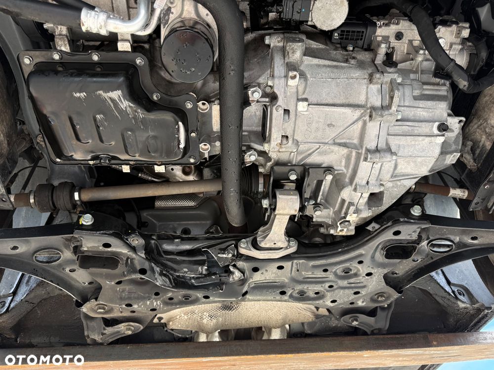 Kia Ceed - 36