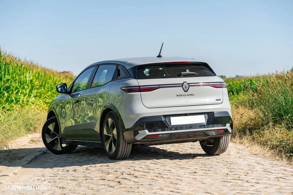 Renault Mégane E-Tech EV60 220hp optimum charge Equilibre - 9