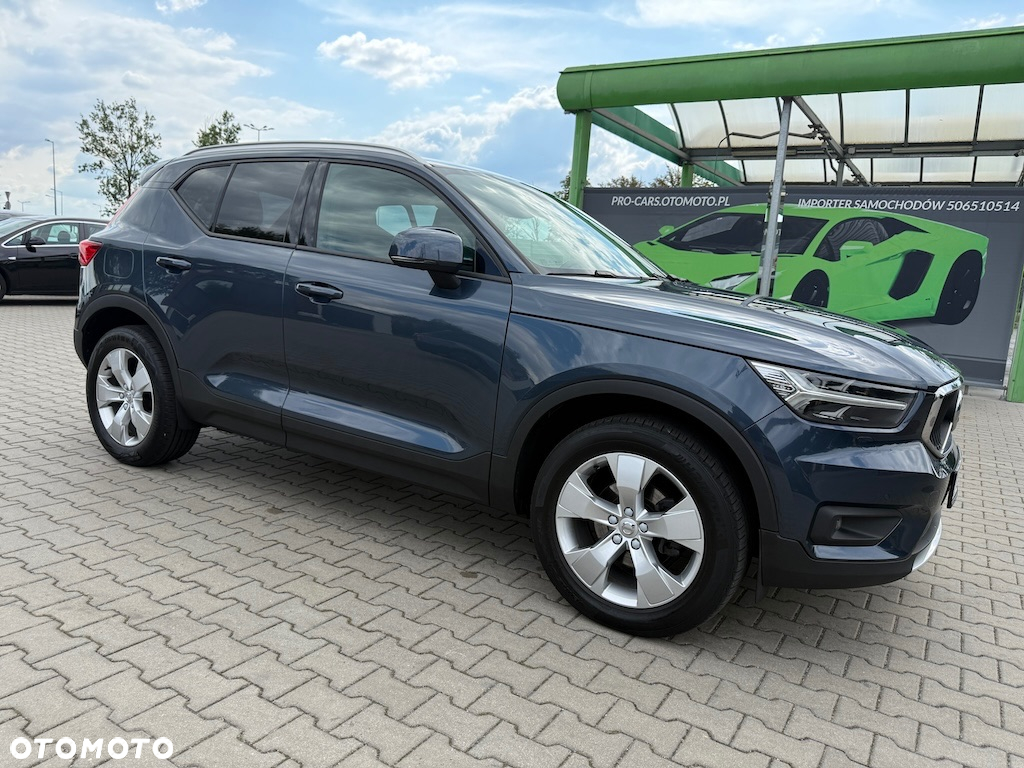 Volvo XC 40 T3 Momentum Pro - 34