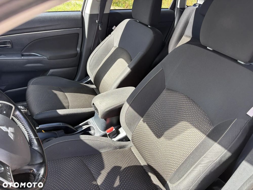 Mitsubishi ASX 1.6 Blue Sky Edition - 6