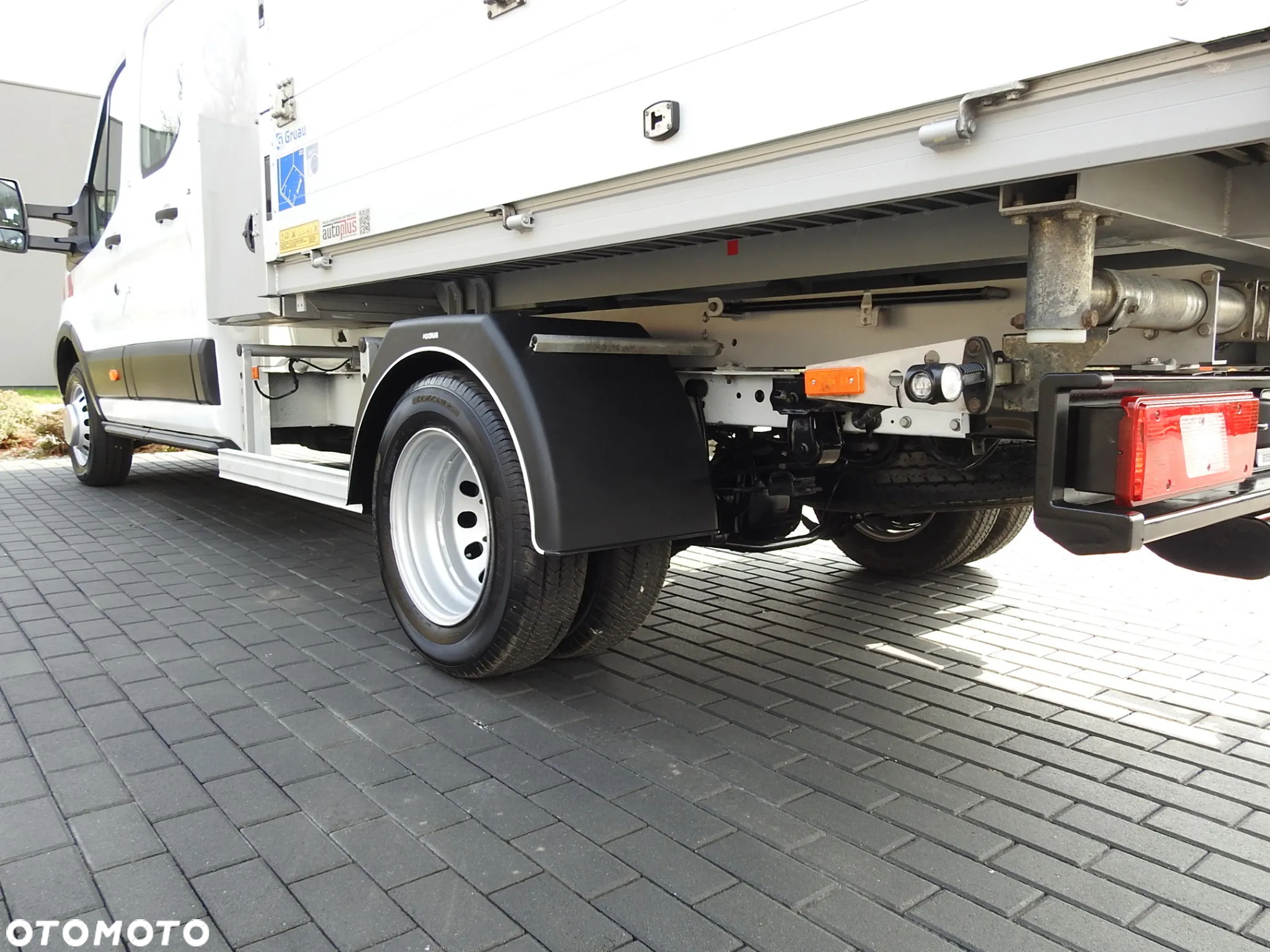 Ford TRANSIT  WYWROTKA PODWÓJNA KABINA DOKA 7 MIEJSC TEMPOMAT LEDY BLIŹNIACZE KOŁA KLIMATYZACJA 130KM [ E38372 ] - 19