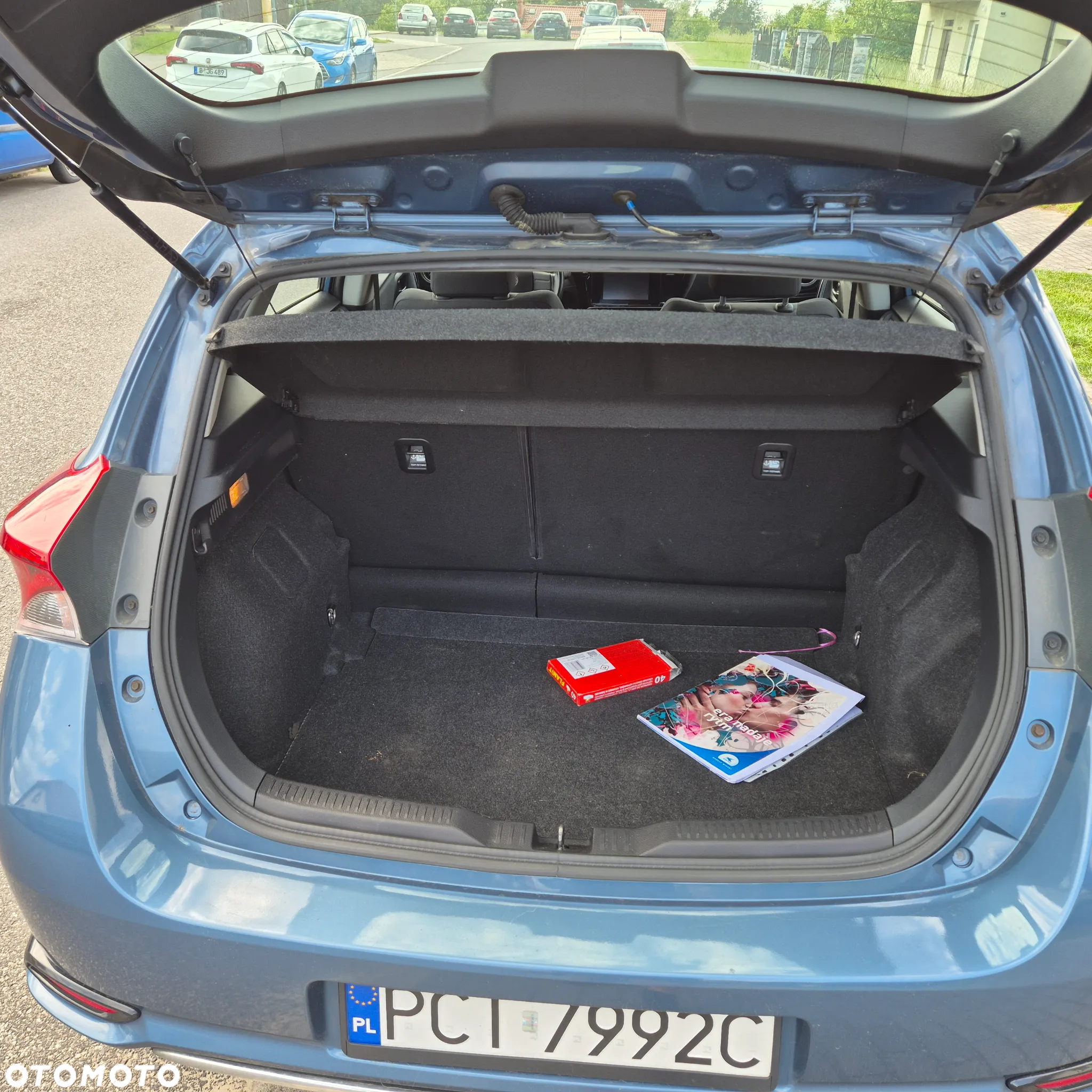 Toyota Auris 1.4 D-4D Comfort - 12