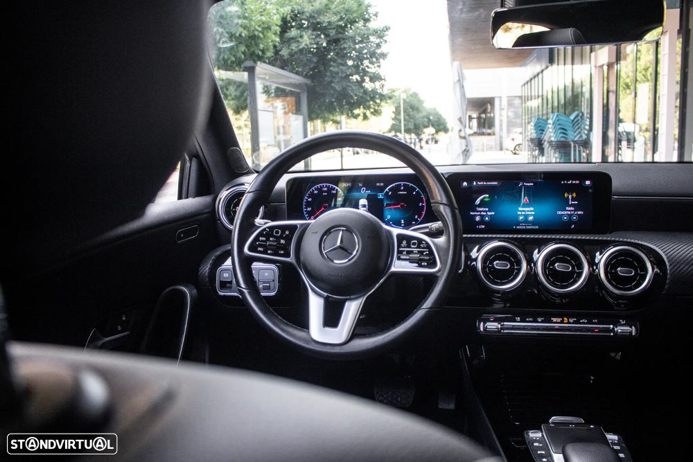 Mercedes-Benz A 180 d 8G-DCT Progressive - 32