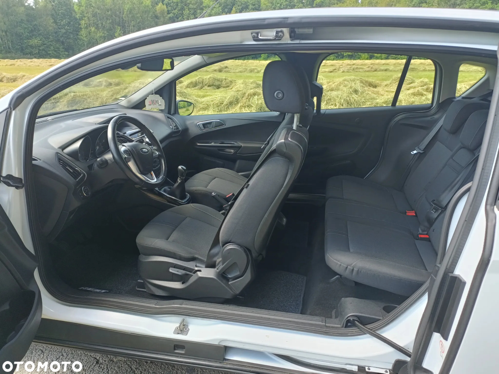 Ford B-MAX 1.0 EcoBoost Titanium - 9
