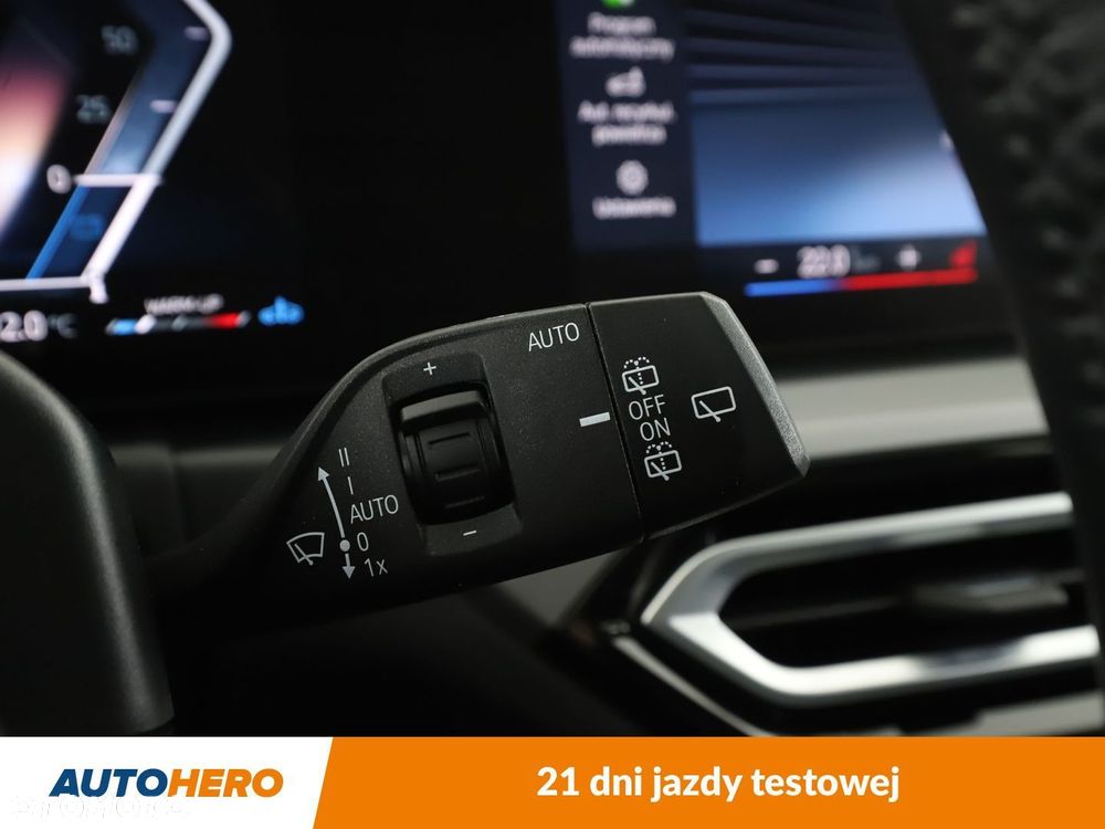 BMW Seria 3 318d - 32
