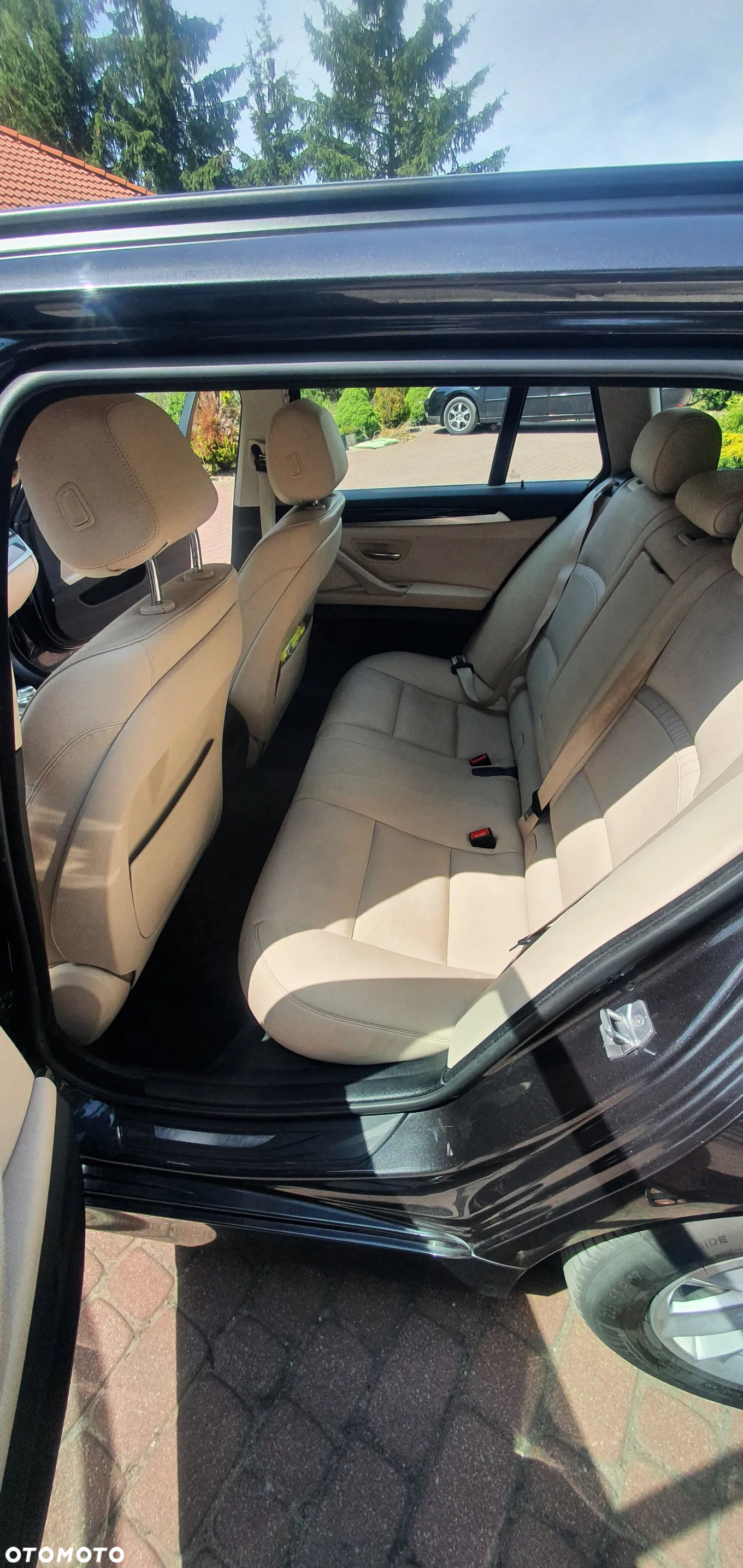 BMW Seria 5 520d Touring Luxury Line - 7