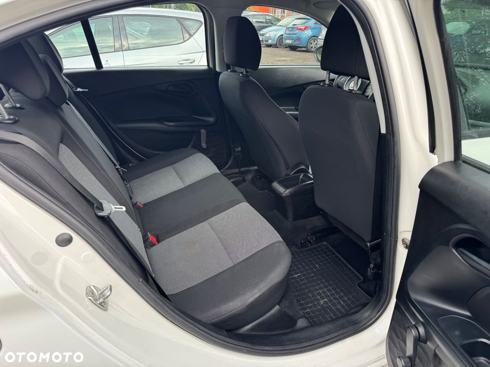 Fiat Tipo 1.4 16V Easy - 6