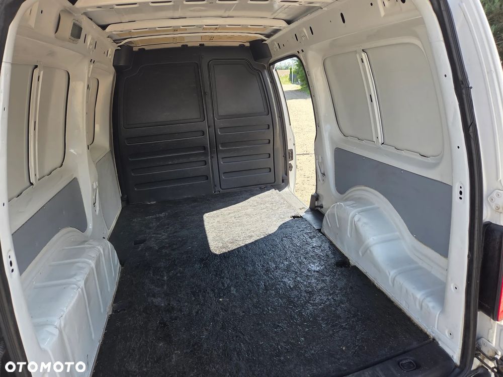 Volkswagen Caddy Maxi 2.0 TDI Comfortline - 25