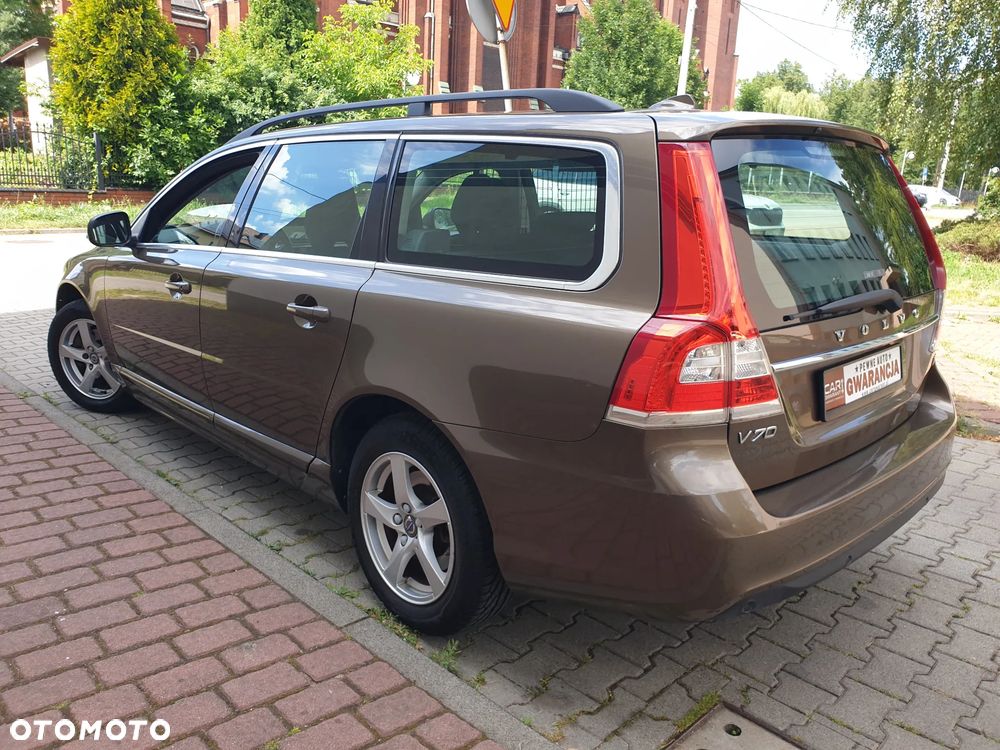 Volvo V70 D2 Linje Classic - 19