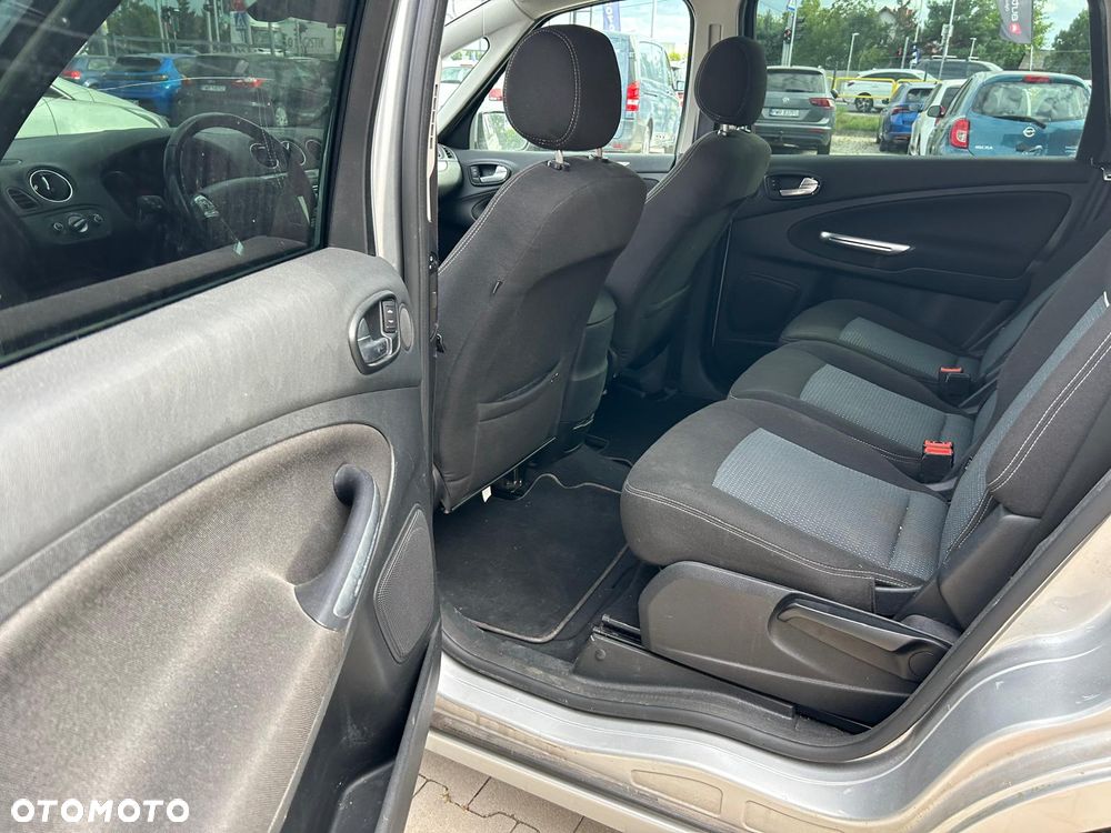 Ford S-Max 2.0 TDCi Trend - 17