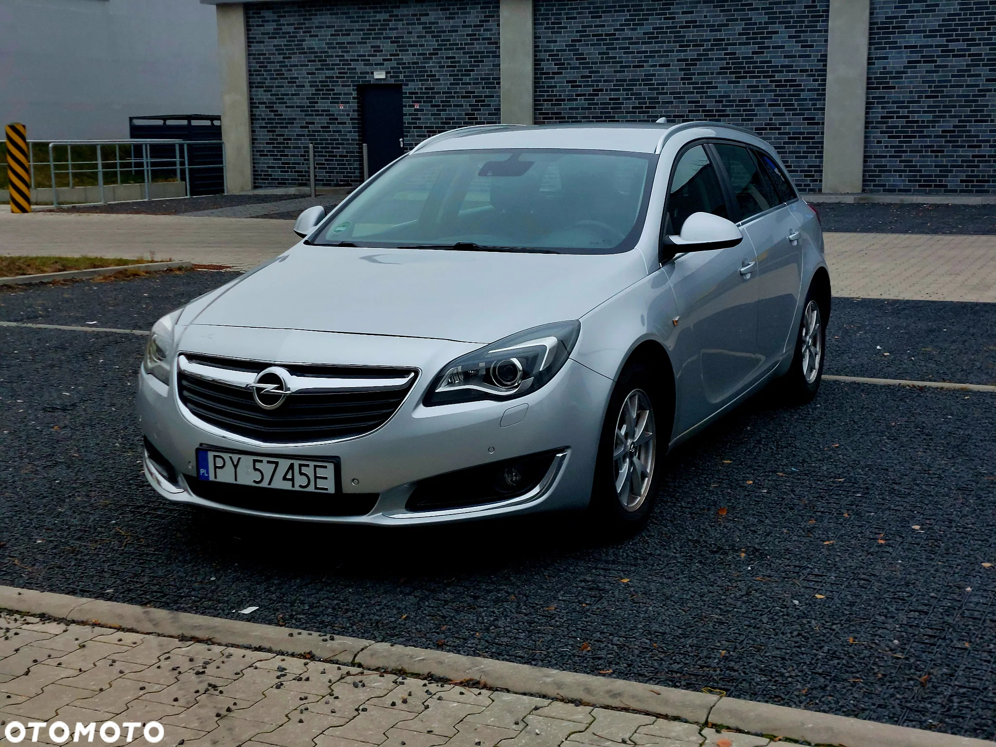 Opel Insignia - 2