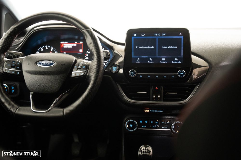 Ford Fiesta 1.0 EcoBoost ST-Line X - 11