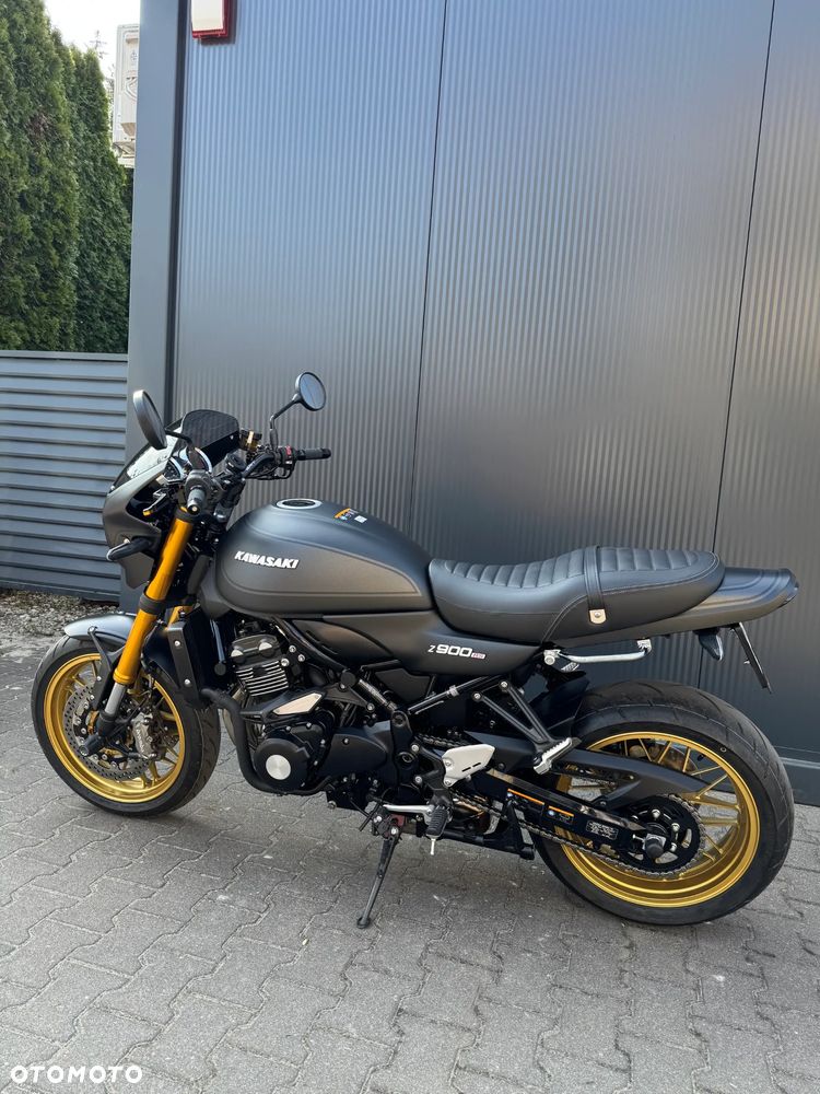 Kawasaki Z 900 RS - 6