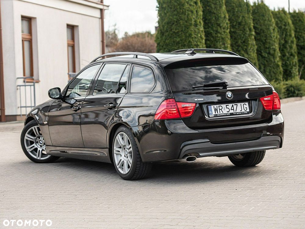 BMW Seria 3 320d Efficient Dynamics Sport Line shadow - 15