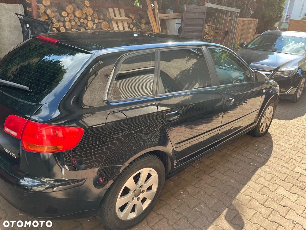 Audi A3 Sportback - 2