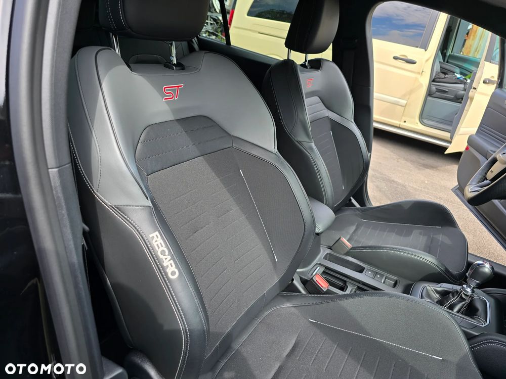 Ford Focus 2.3 EcoBoost S&S ST - 7