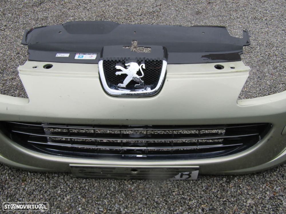 Para-choques Peugeot 407 ano 2005  (ver descrição) - 2