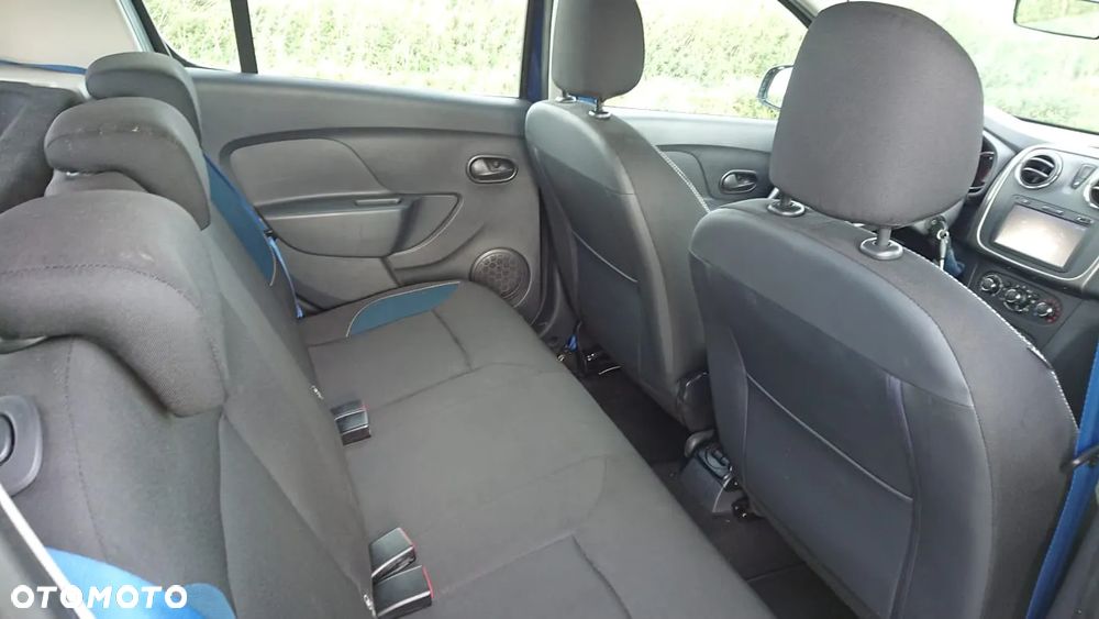Dacia Sandero dCi 90 Laureate - 10